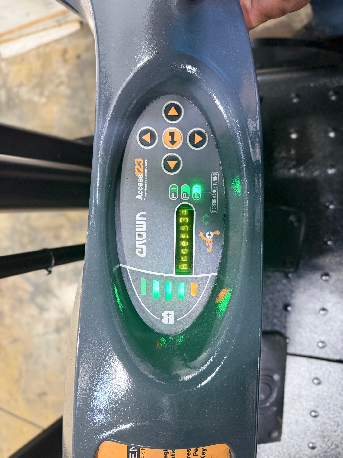 Forklift For Sale Electric Forklift 2010 Crown SC4540-40 DEKA Tested 2020 Battery Stock # 6211