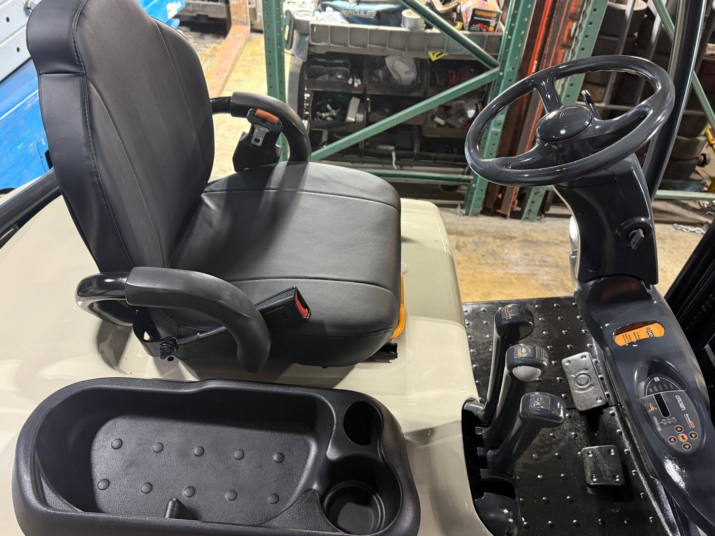 Forklift For Sale Electric Forklift 2010 Crown SC4540-40 DEKA Tested 2020 Battery Stock # 6211