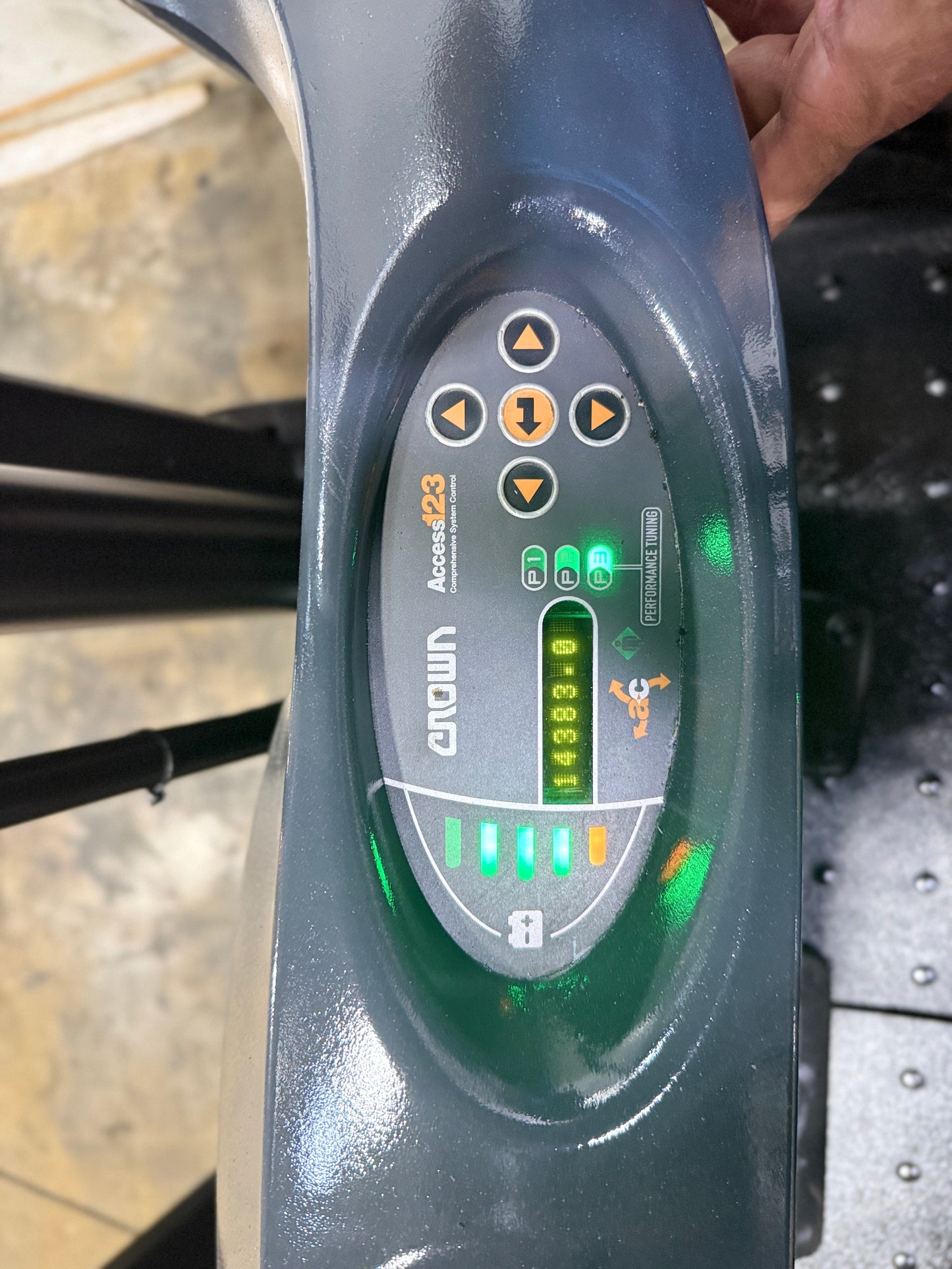 Forklift For Sale Electric Forklift 2010 Crown SC4540-40 DEKA Tested 2020 Battery Stock # 6211