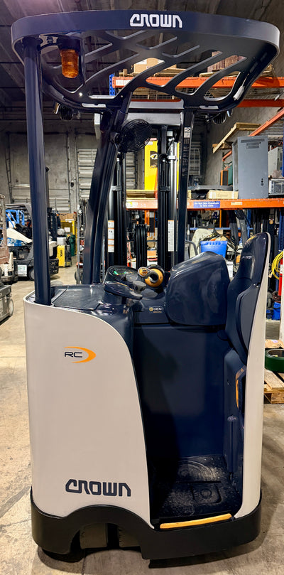 Forklift For Sale Electric Forklift 2019 Crown RC5500 Narrow Aisle 2019 Crown 18-125-17 Battery 90"/208" Height Stock # 0795
