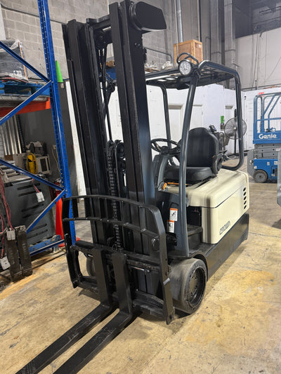 Forklift For Sale Electric Forklift 2010 Crown SC4540-40 DEKA Tested 2020 Battery Height  Stock # 6211