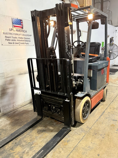 Toyota Forklift For Sale Electric Forklift 2015 Toyota Model 8FBC25 and 2017 Tested Battery 4,400 LB Capacity 189" Height  Stock # 0271