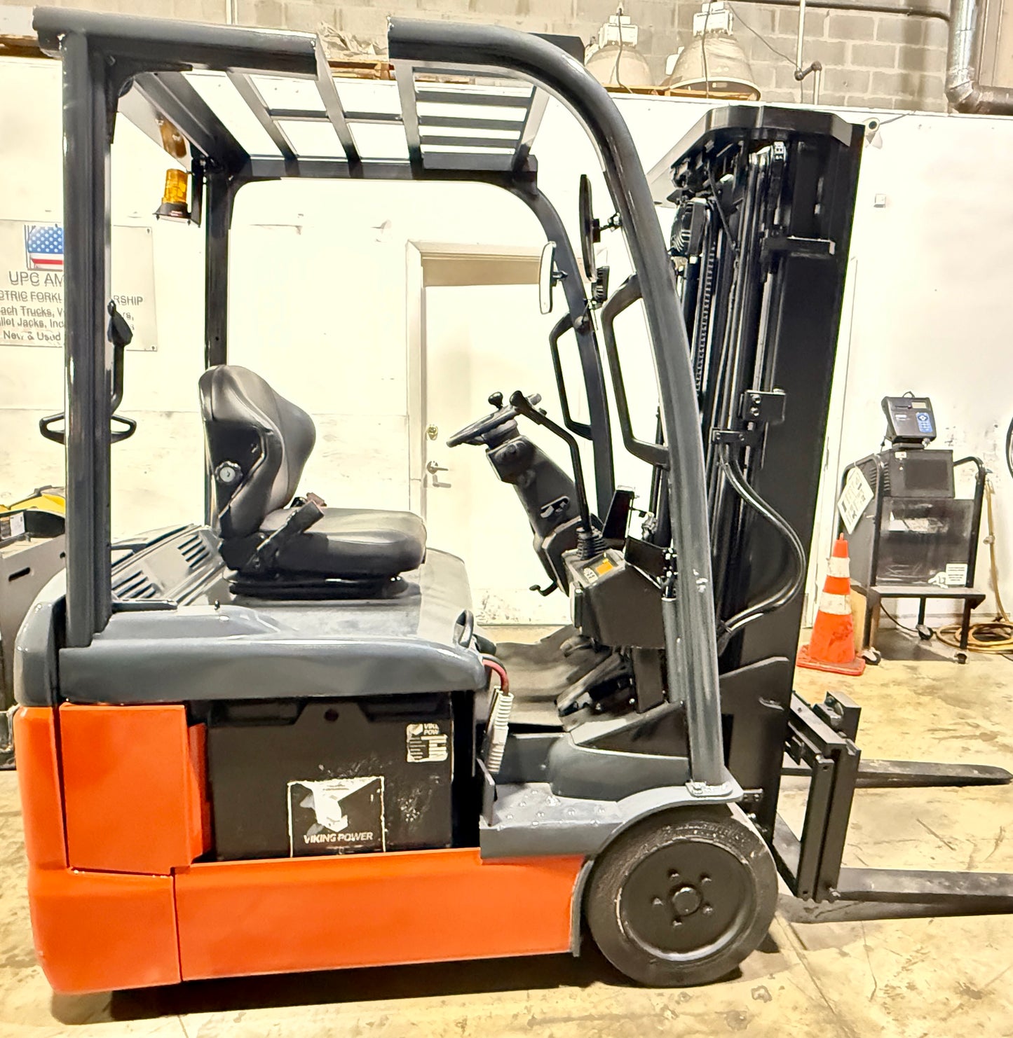 Toyota Freezer Conditioned Forklift For Sale Electric Forklift 2019 Toyota Model 8FBE15U and 2019 Tested Battery 2,700 LB Capacity 170" Height  Stock # 8049