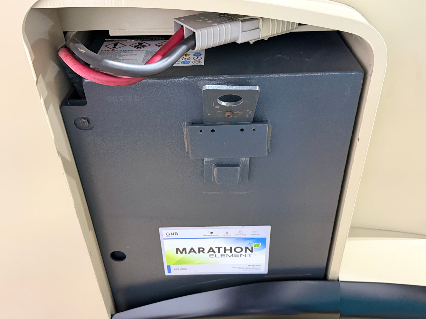 Forklift For Sale Electric Forklift 2015 Crown RC5500 Narrow Aisle April 2023 Tested AGM Battery Height  Stock # 3801