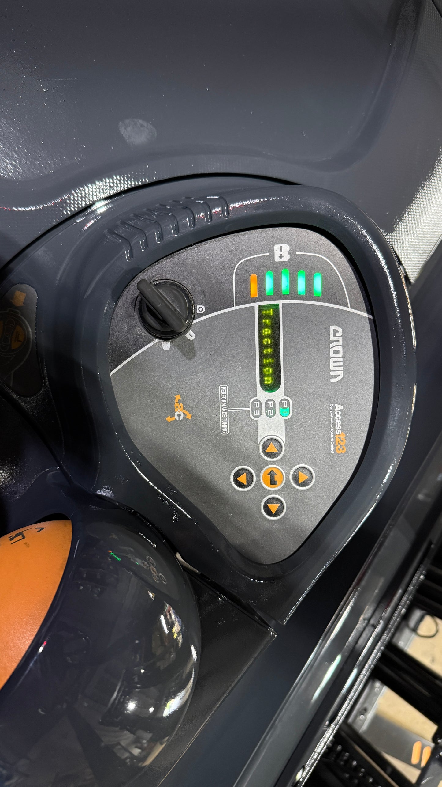 Forklift For Sale Electric Forklift 2014 Crown RC5500 Narrow Aisle 2026 Battery Height  Stock # 7741