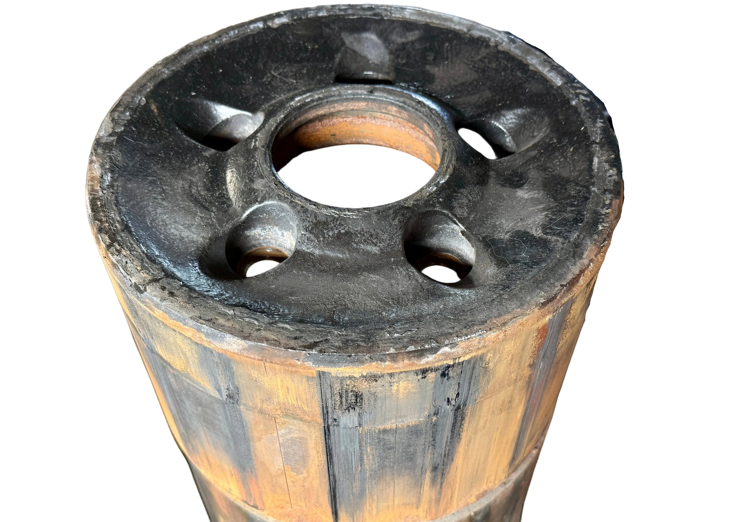 Crown RC5500 Part # 140692 Wheel Hub - Used - No Tire Installed