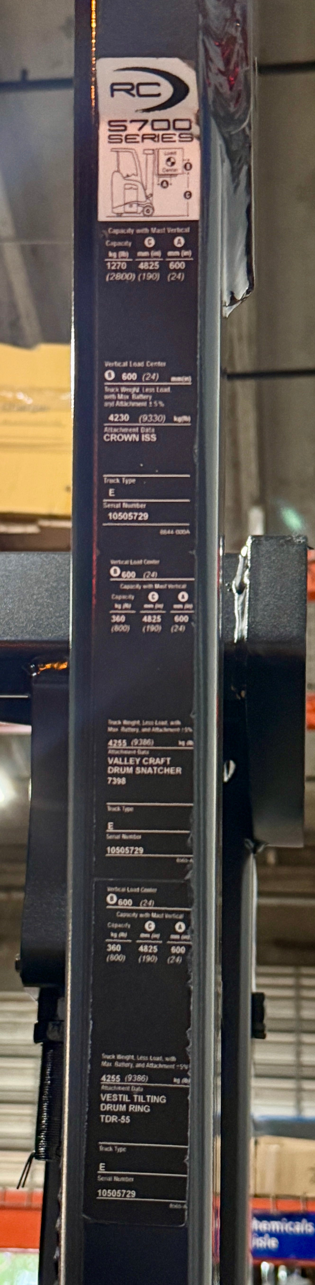Forklift For Sale Electric Forklift 2022 Crown RC5735-30 Narrow Aisle 2025 Stryten M-Series AGM Battery Height  Stock # 5729