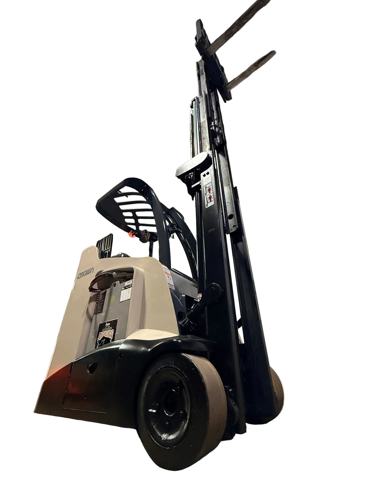 Forklift For Sale Electric Forklift 2016 Crown RC5535-30 Narrow Aisle 2024 Enersys Ironclad Battery Stock # 7812