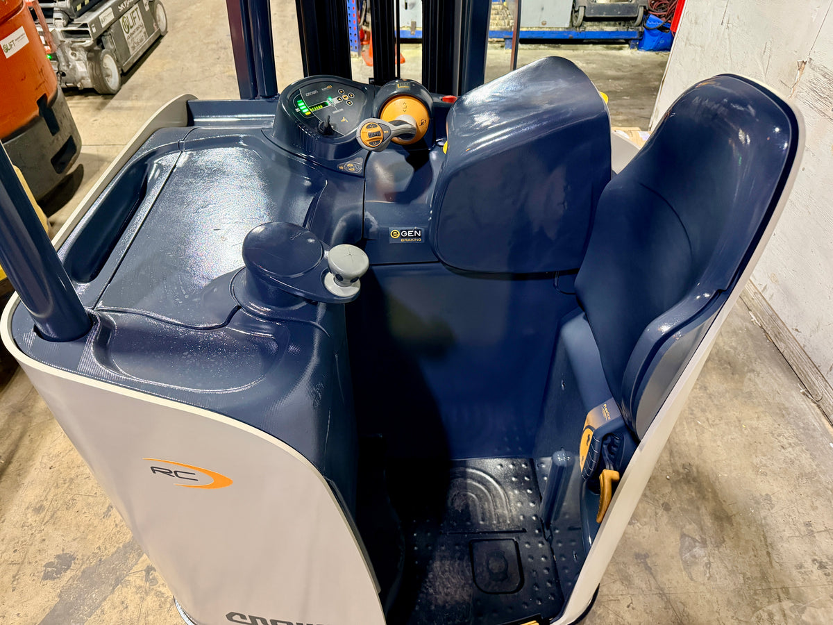 Forklift For Sale Electric Forklift 2019 Crown RC5500 Narrow Aisle 2019 Crown 18-125-17 Battery 90"/208" Height Stock # 0795